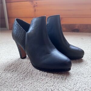 Black Textured Heel Ankle Boots